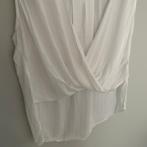 Silence + Noise Anthropologie Women's White Top - Picture 4 of 7